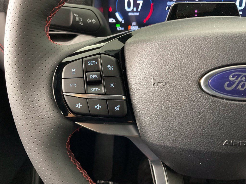 New 2026 Ford Explorer ST-Line w/ ST-Line Street Pack RWD image 24