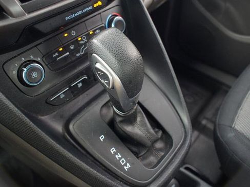 Used 2020 Ford Transit Connect XL image 9