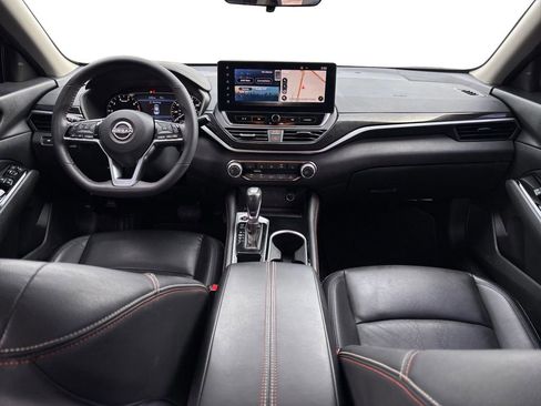 Used 2024 Nissan Altima 2.5 SR w/ SR Premium Package image 17