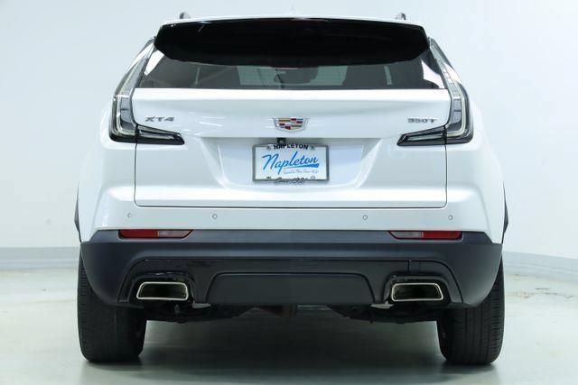 Used 2023 Cadillac XT4 Sport FWD image 8