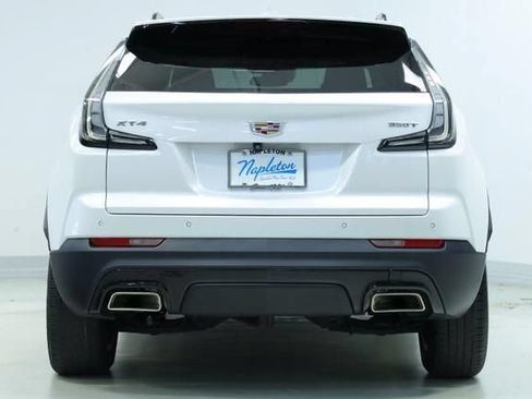 Used 2023 Cadillac XT4 Sport FWD image 8