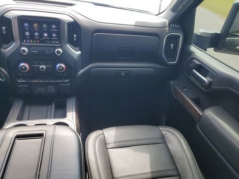 Used 2020 GMC Sierra 2500 Denali w/ Denali Ultimate Package image 28