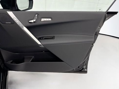New 2026 BMW iX xDrive60 w/ M Sport Package image 24