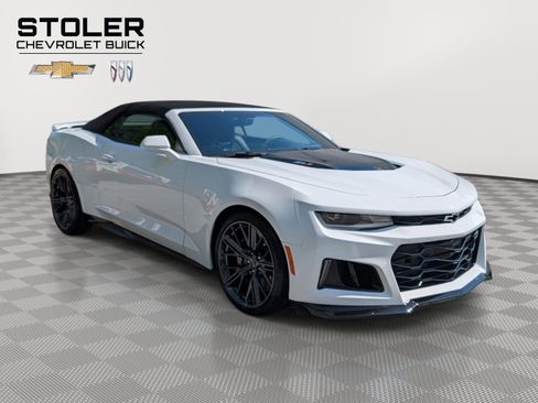 Used 2021 Chevrolet Camaro ZL1 RWD image 7