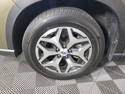 Used 2024 Subaru Forester Premium AWD/4WD image 11