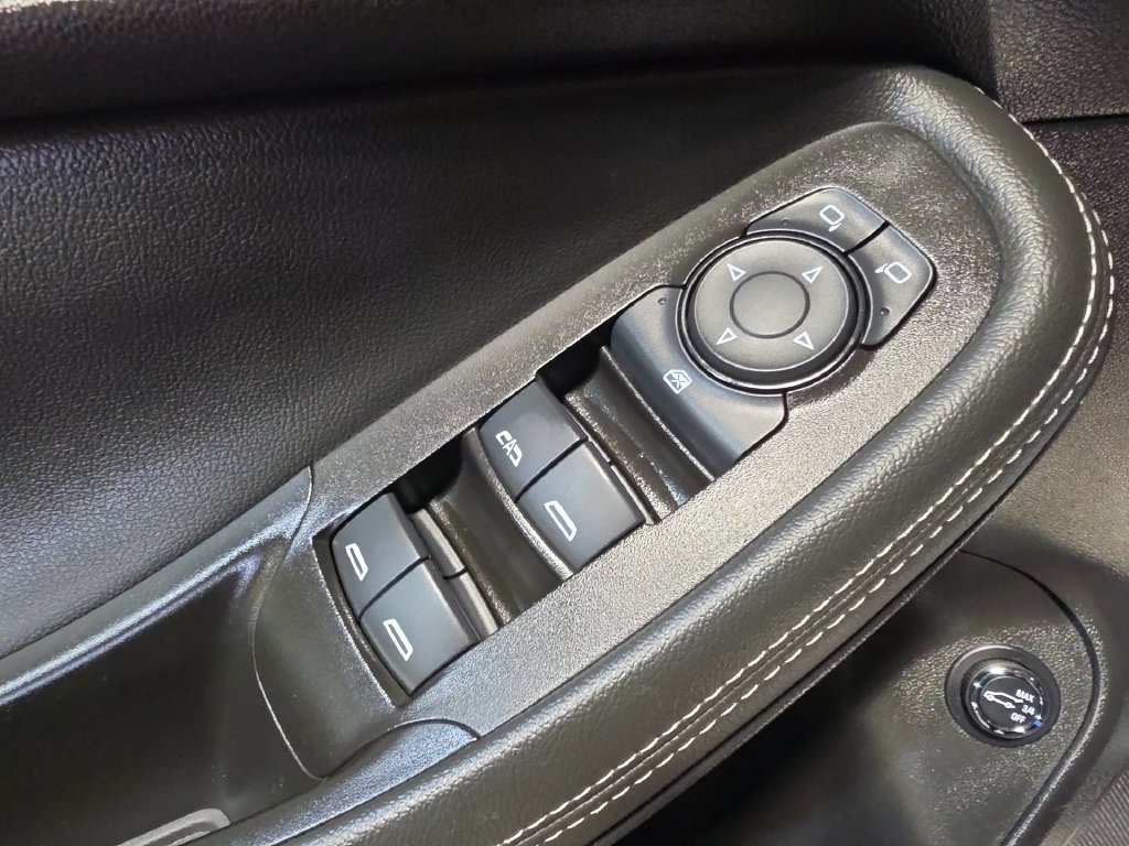 Used 2023 Buick Encore GX Select w/ Experience Buick Package FWD image 15