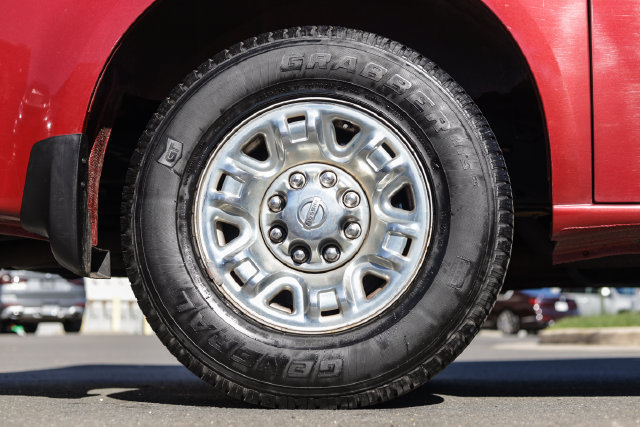 Used 2016 Nissan NV 3500 SL RWD image 12