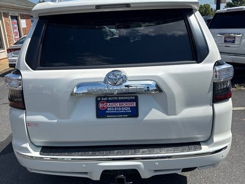 Used 2018 Toyota 4Runner Limited RWD image 5