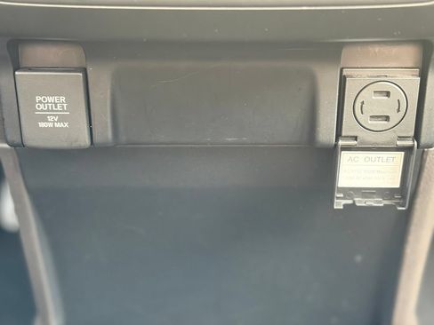 Used 2019 Honda Odyssey Elite image 32