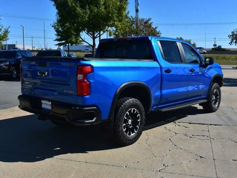 Used 2023 Chevrolet Silverado 1500 ZR2 w/ Technology Package image 5