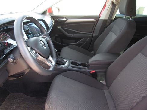 Used 2021 Volkswagen Jetta S image 12