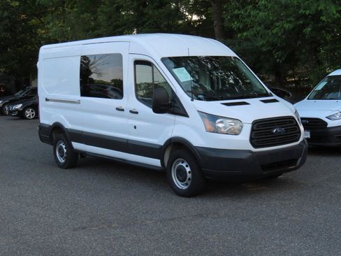 Used 2018 Ford Transit 250 148 Medium Roof RWD image 8