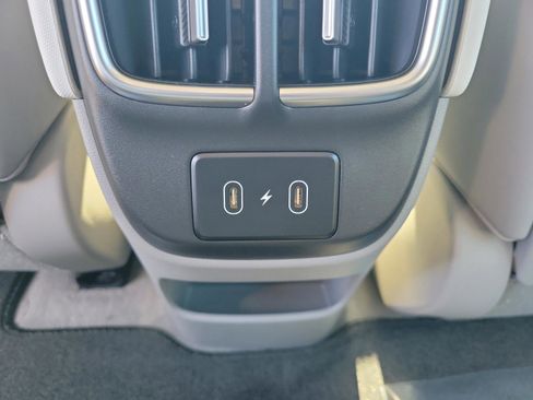 New 2025 Hyundai Ioniq 6 SEL image 9