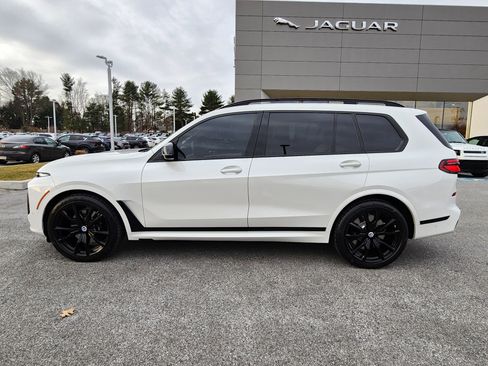 Used 2023 BMW X7 M60i w/ Executive Package image 5