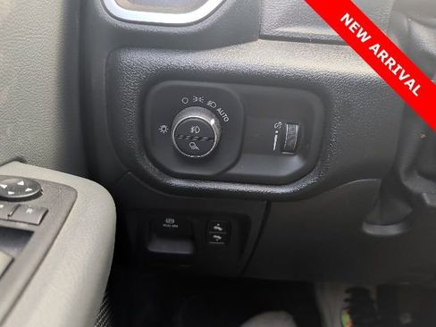 Used 2021 RAM 1500 Big Horn image 18