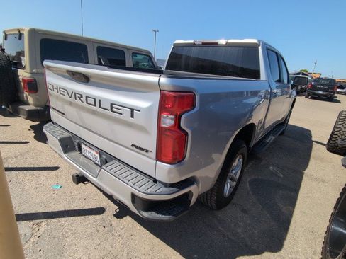 Used 2021 Chevrolet Silverado 1500 RST AWD/4WD image 3