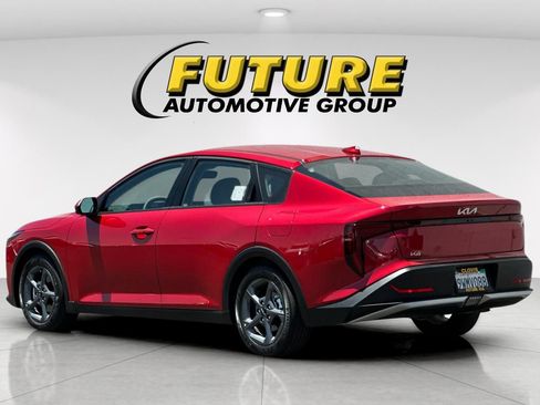 Certified 2026 Kia K4 FWD image 6