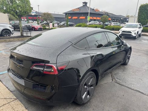 Used 2021 Tesla Model 3 Standard Range Plus RWD image 4