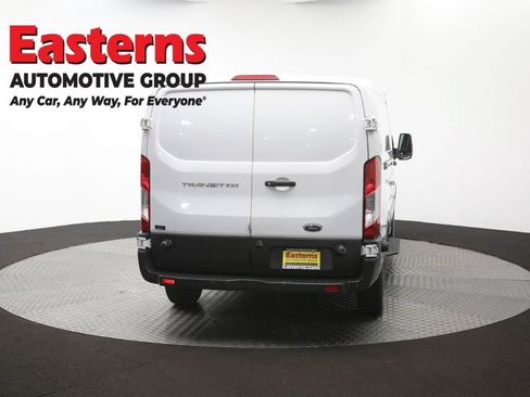 Used 2018 Ford Transit 250 148 Low Roof RWD image 37
