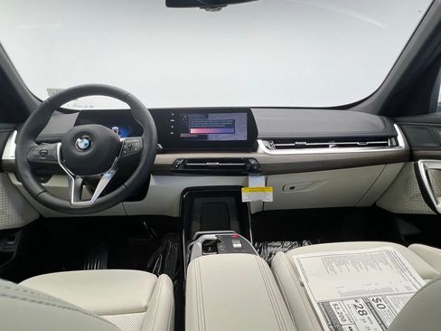 New 2026 BMW X1 xDrive28i w/ Convenience Package image 10