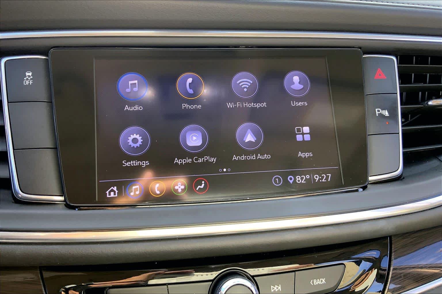 Used 2020 Buick Enclave Essence FWD image 33