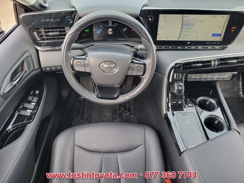 Certified 2022 Toyota Mirai XLE w/ Advanced Technology Package image 12
