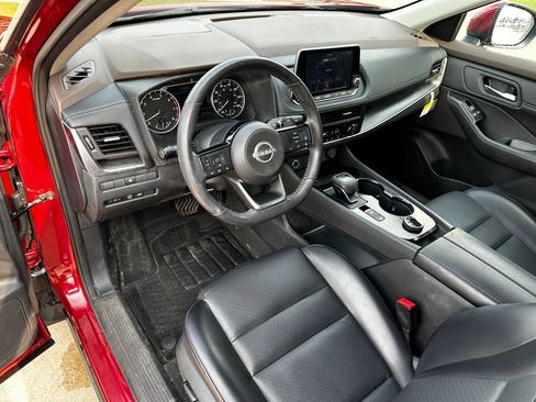 Used 2023 Nissan Rogue SV w/ SV Premium B Package AWD/4WD image 9