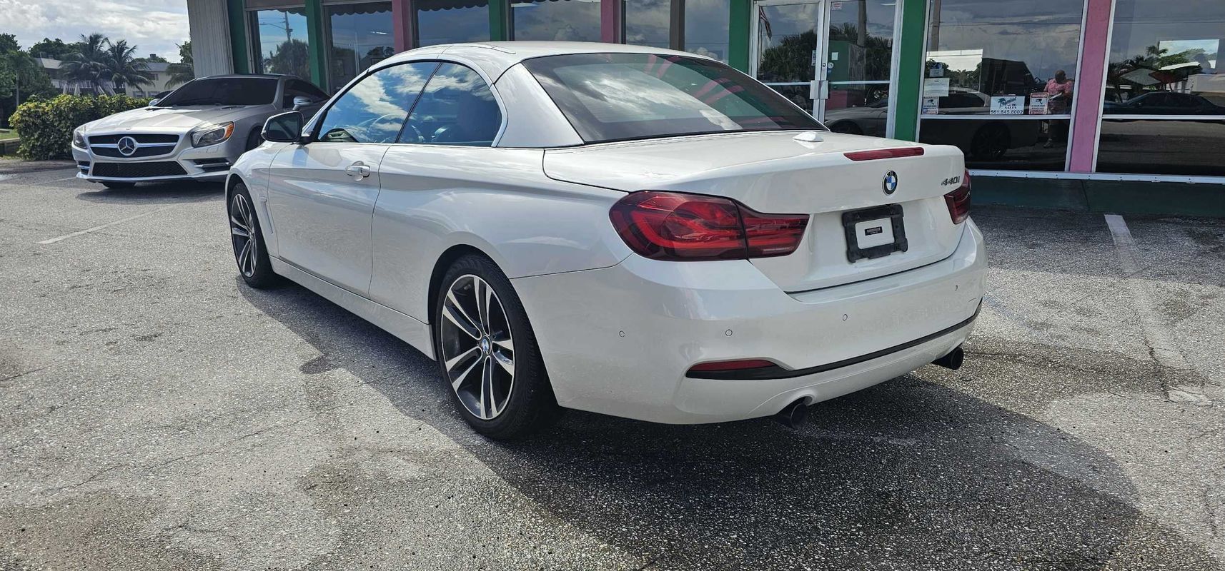 Used 2020 BMW 440i Convertible w/ Executive Package RWD image 3