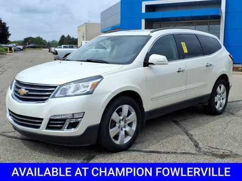 Used 2013 Chevrolet Traverse LTZ FWD image 3
