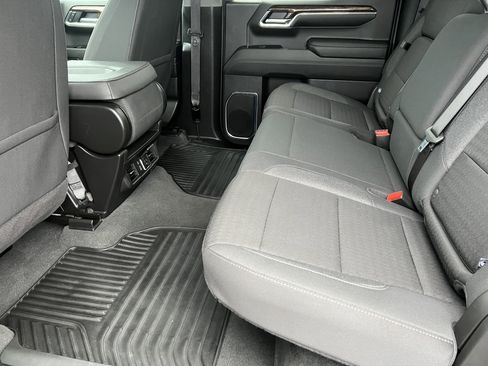 Used 2024 GMC Sierra 1500 Elevation image 17