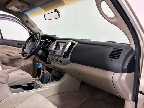 Used 2005 Toyota Tacoma 4x4 Access Cab image 19