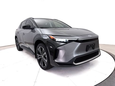 Used 2024 Toyota bZ4X FWD w/ Weather Package image 10