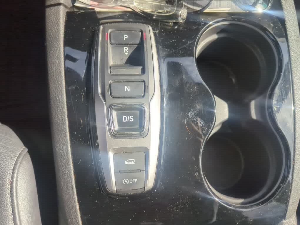 Used 2019 Honda Pilot Touring image 8