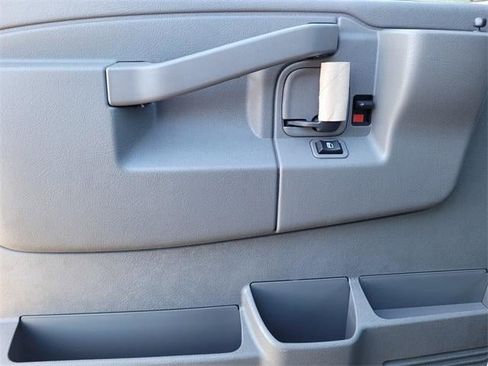 New 2025 GMC Savana 2500 w/ Driver Convenience Package image 19