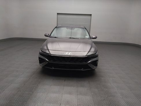 Used 2024 Hyundai Elantra SEL w/ Convenience Package image 15