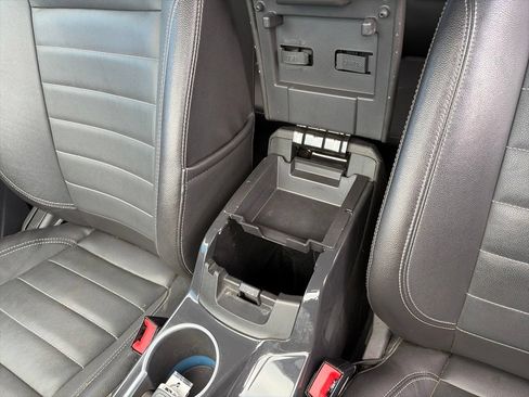 Used 2014 Ford Escape Titanium w/ Equipment Group 401A AWD/4WD image 24
