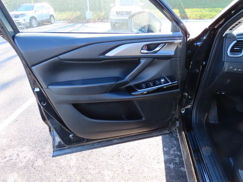 Used 2023 MAZDA CX-9 Touring Plus image 23