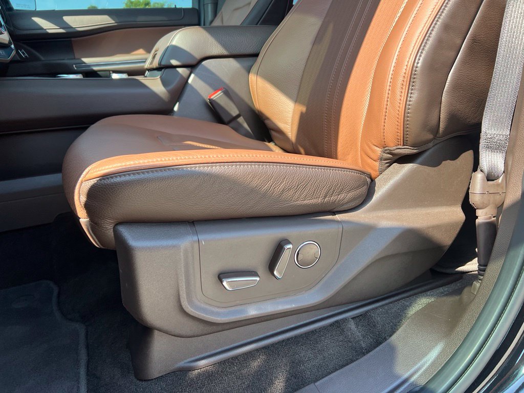 Used 2024 Ford Expedition King Ranch AWD/4WD image 15