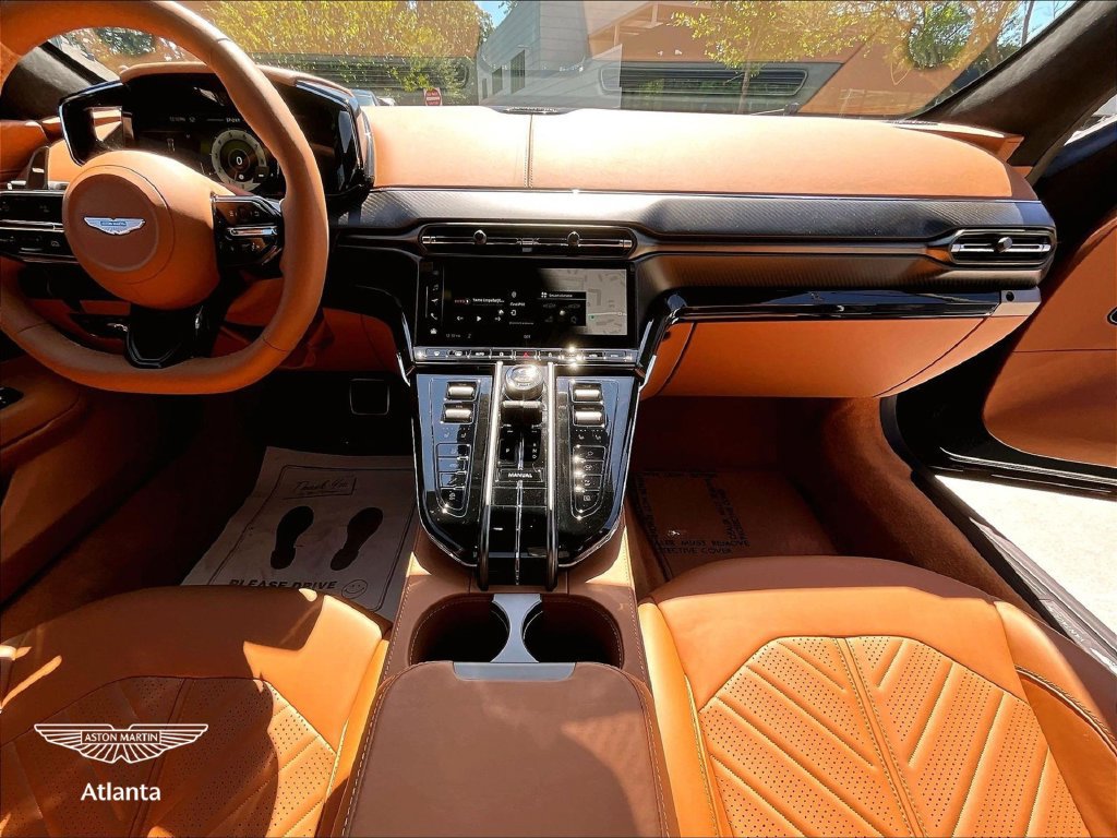 Used 2026 Aston Martin V8 Vantage S RWD image 13