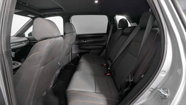 Used 2025 Honda CR-V Sport image 17