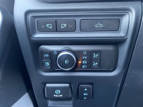 Used 2021 Ford F150 Lariat w/ Equipment Group 502A High image 18