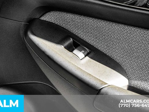 Used 2025 Chevrolet TrailBlazer LT image 49