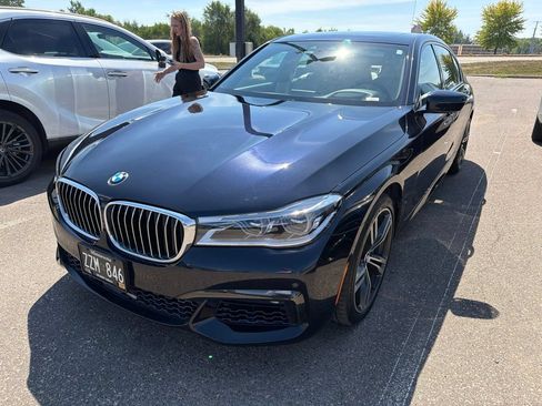 Used 2016 BMW 750i xDrive AWD/4WD image 5