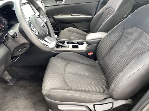 Used 2019 Kia Optima LX FWD image 16