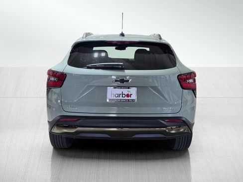Used 2025 Chevrolet Trax ACTIV w/ Driver Confidence Package FWD image 6