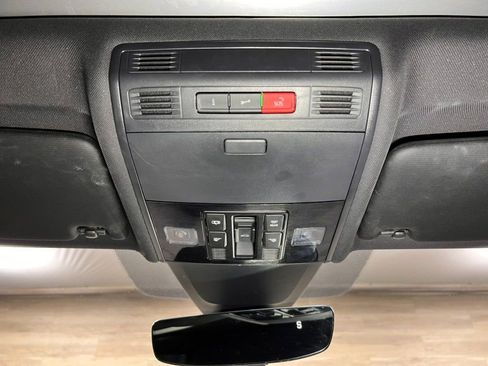 Used 2019 Volkswagen GTI Autobahn image 17