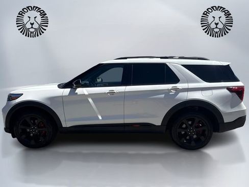 Used 2023 Ford Explorer ST w/ Equipment Group 401A AWD/4WD image 8