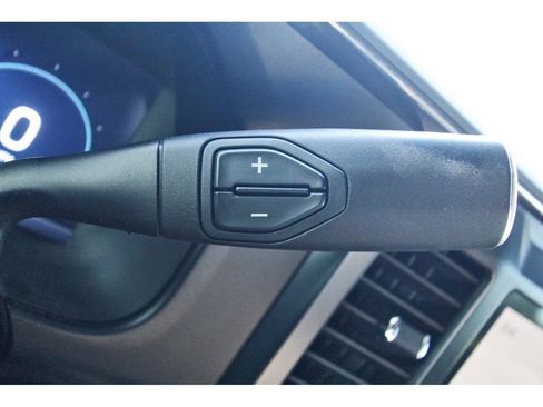 Certified 2023 Ford F250 Lariat image 18