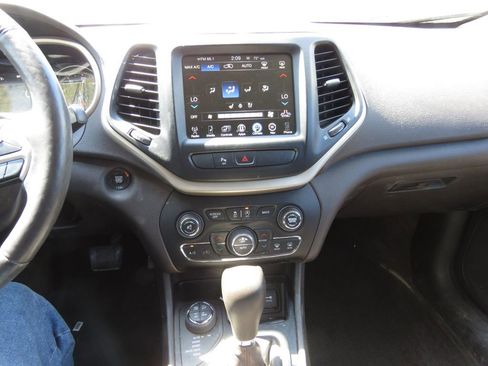 Used 2018 Jeep Cherokee Trailhawk w/ Quick Order Package 27L AWD/4WD image 26