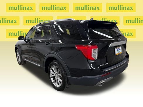 Certified 2023 Ford Explorer Limited AWD/4WD image 11